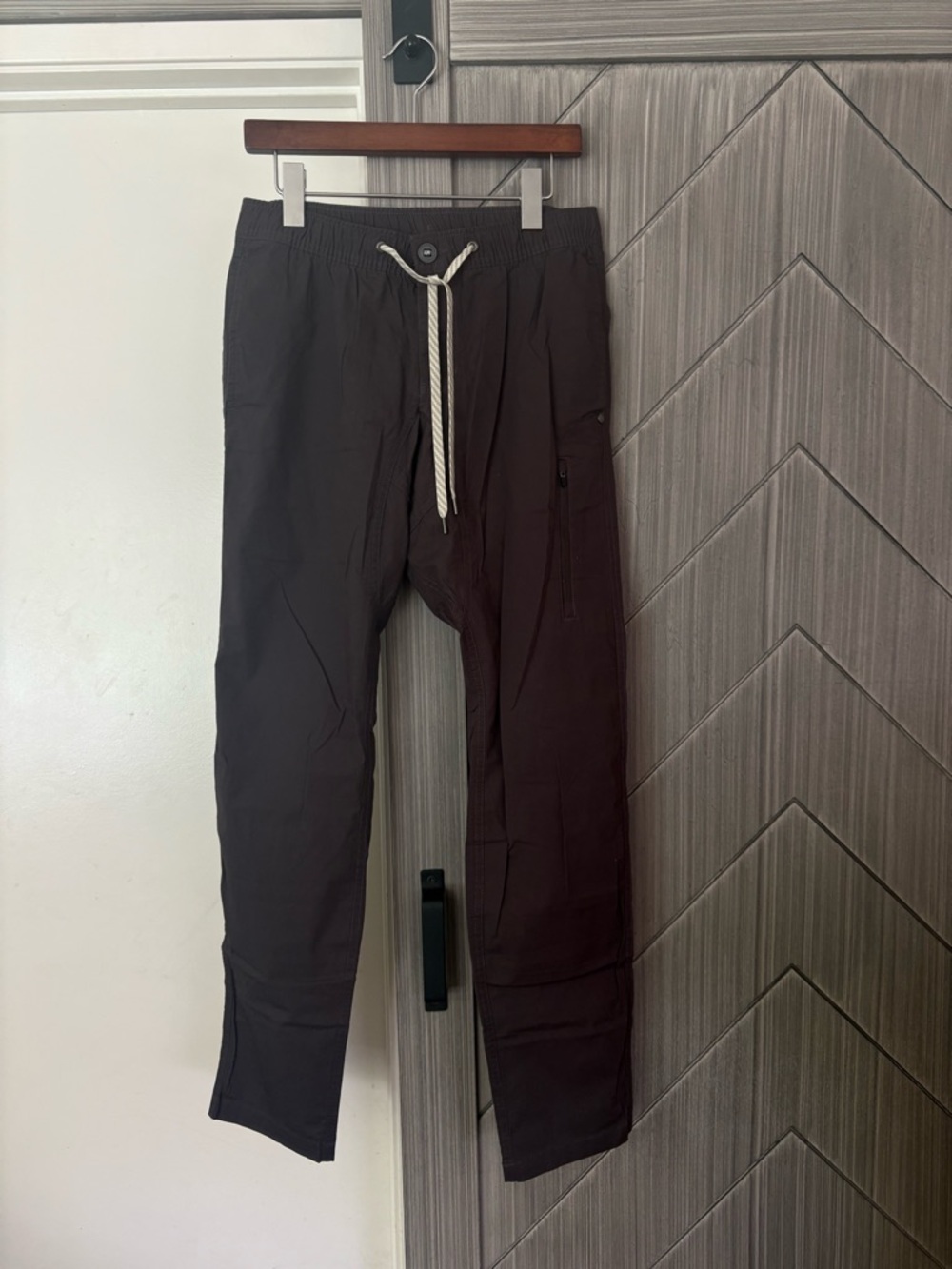 Vuori Women's Ripstop Pants Burgundy Purple Chestnut Size Small Style V412 - Picture 5 of 14
